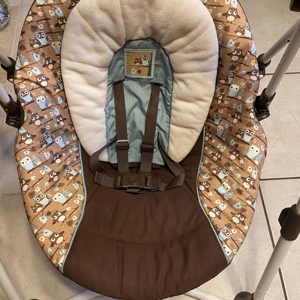 Grace baby swing